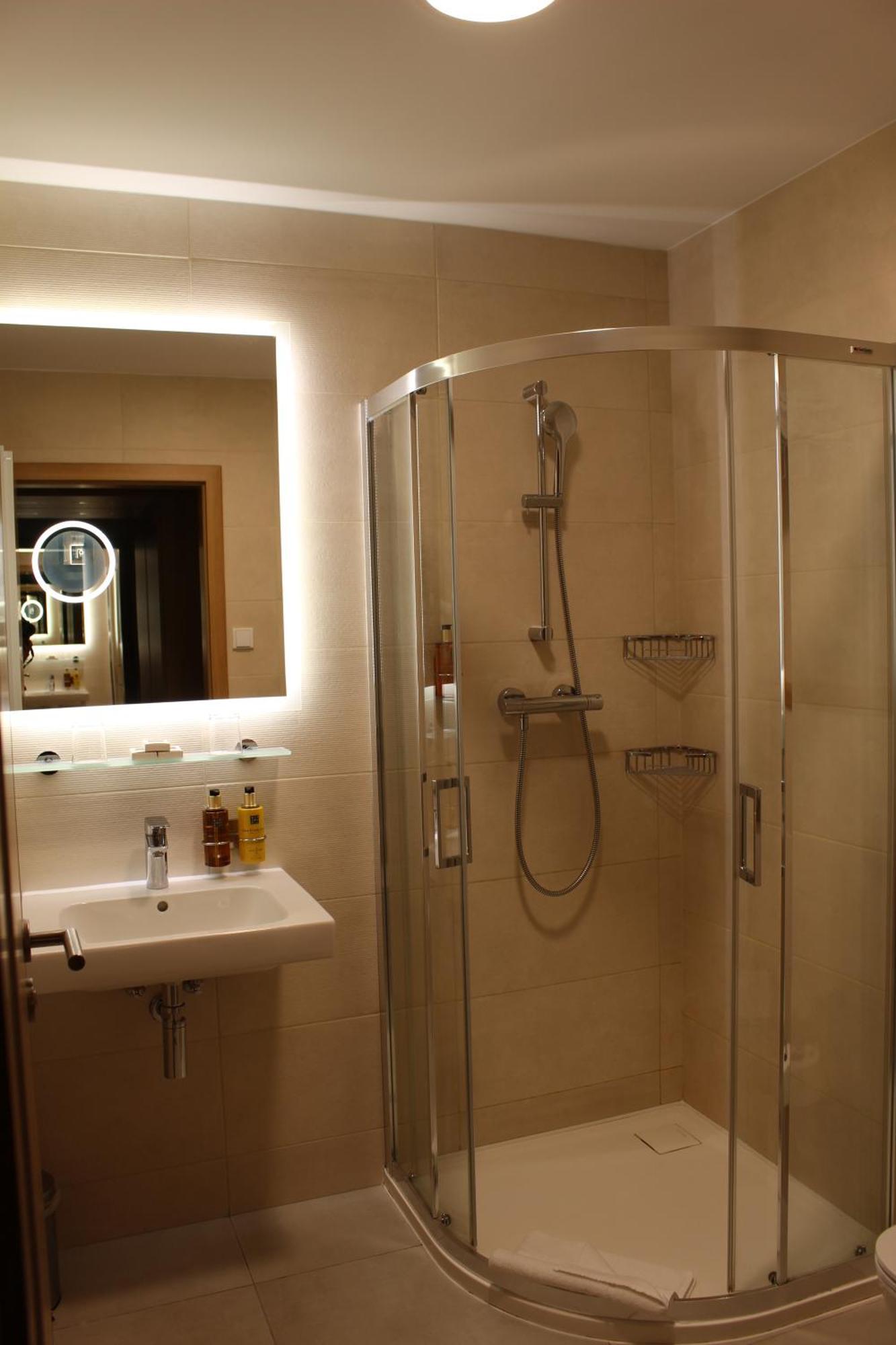 Hotel Zámek Třešť Esterno foto